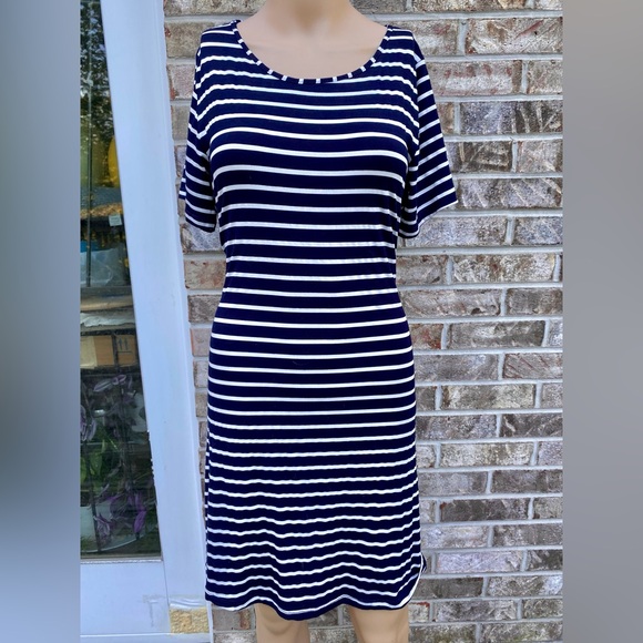 Top It Off Navy Blue & White Striped Casual Shift Dress - Picture 1 of 9